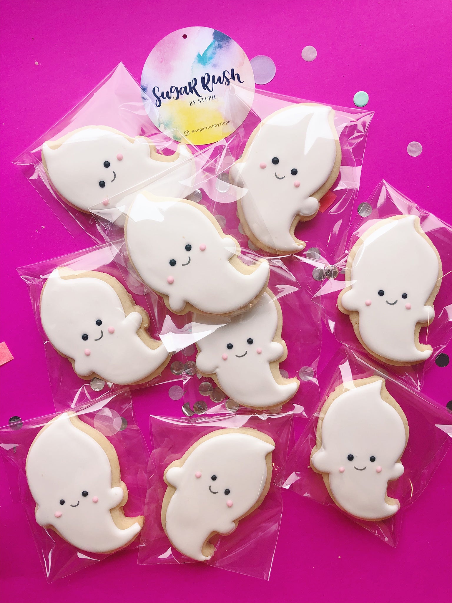 Cute Lil' Ghost Cookies | Friendly Ghost Cookies for Halloween Bash