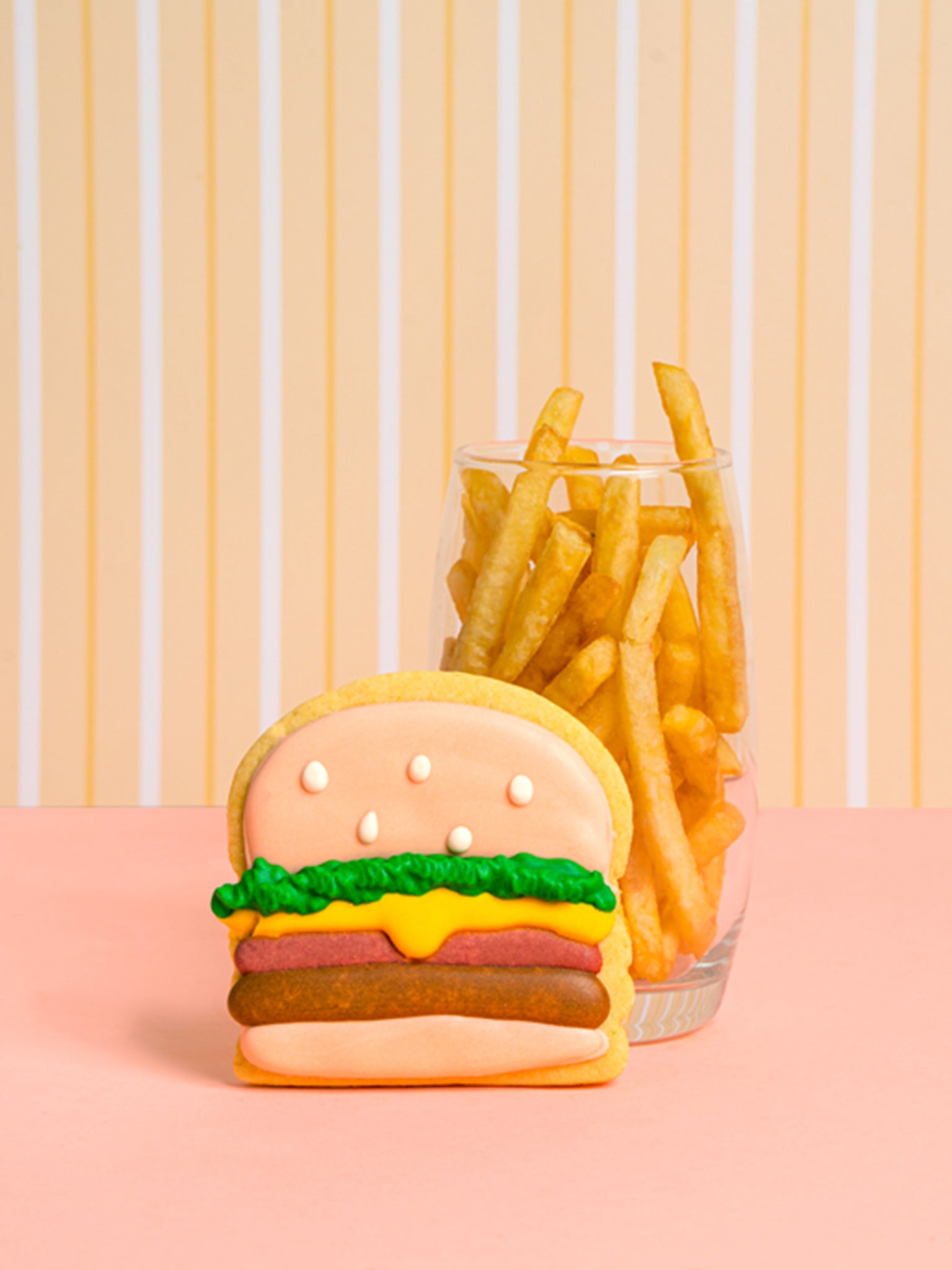 Sun’s Out, Buns Out! | Hamburger Cookies for Summer BBQ