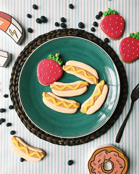 Sausage Sizzle | Australian BBQ Party Hot Dog Cookies - Sugar Rush by Steph