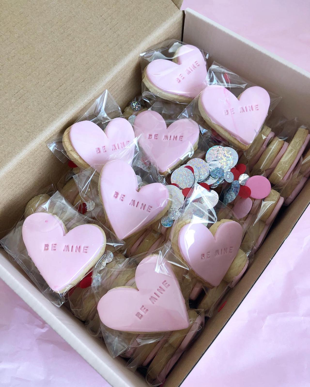 Cute Valentines Day Gifts - Free Shipping For New Users - Temu United  Kingdom